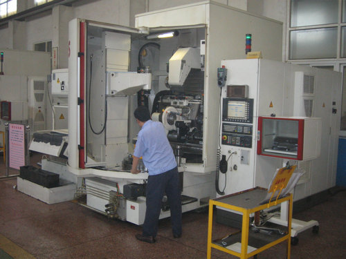 德國納爾斯數控成型磨內部結構圖